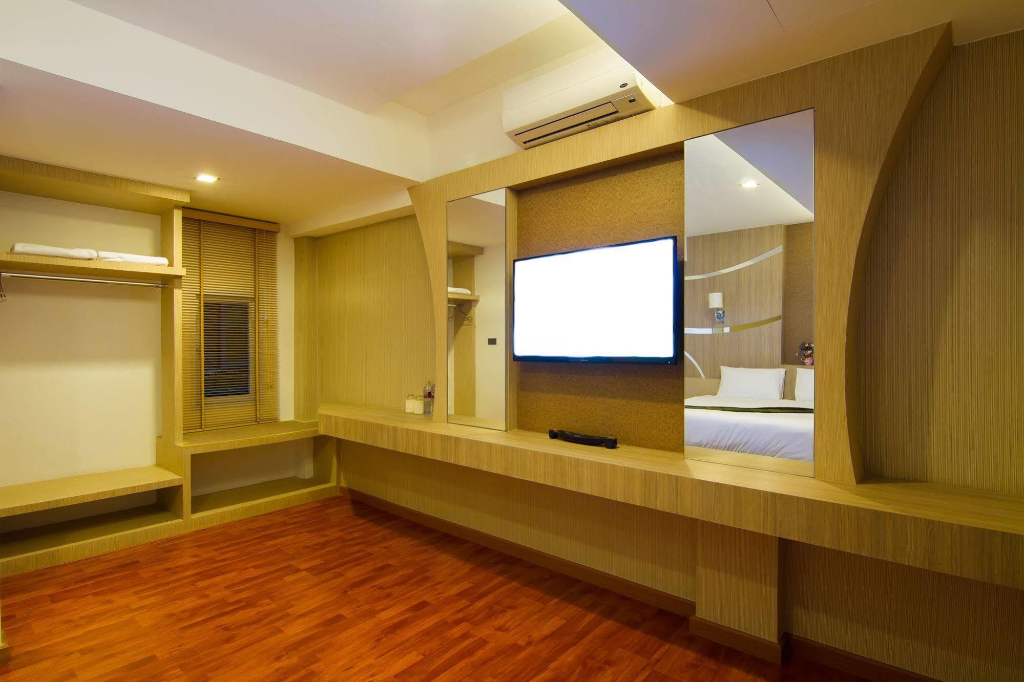 Delio Boutique Hotel Udon Thani Exterior foto